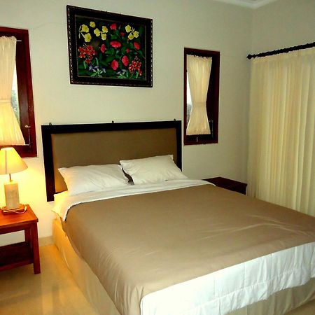 אובוד Dewa Put Guest House מראה חיצוני תמונה